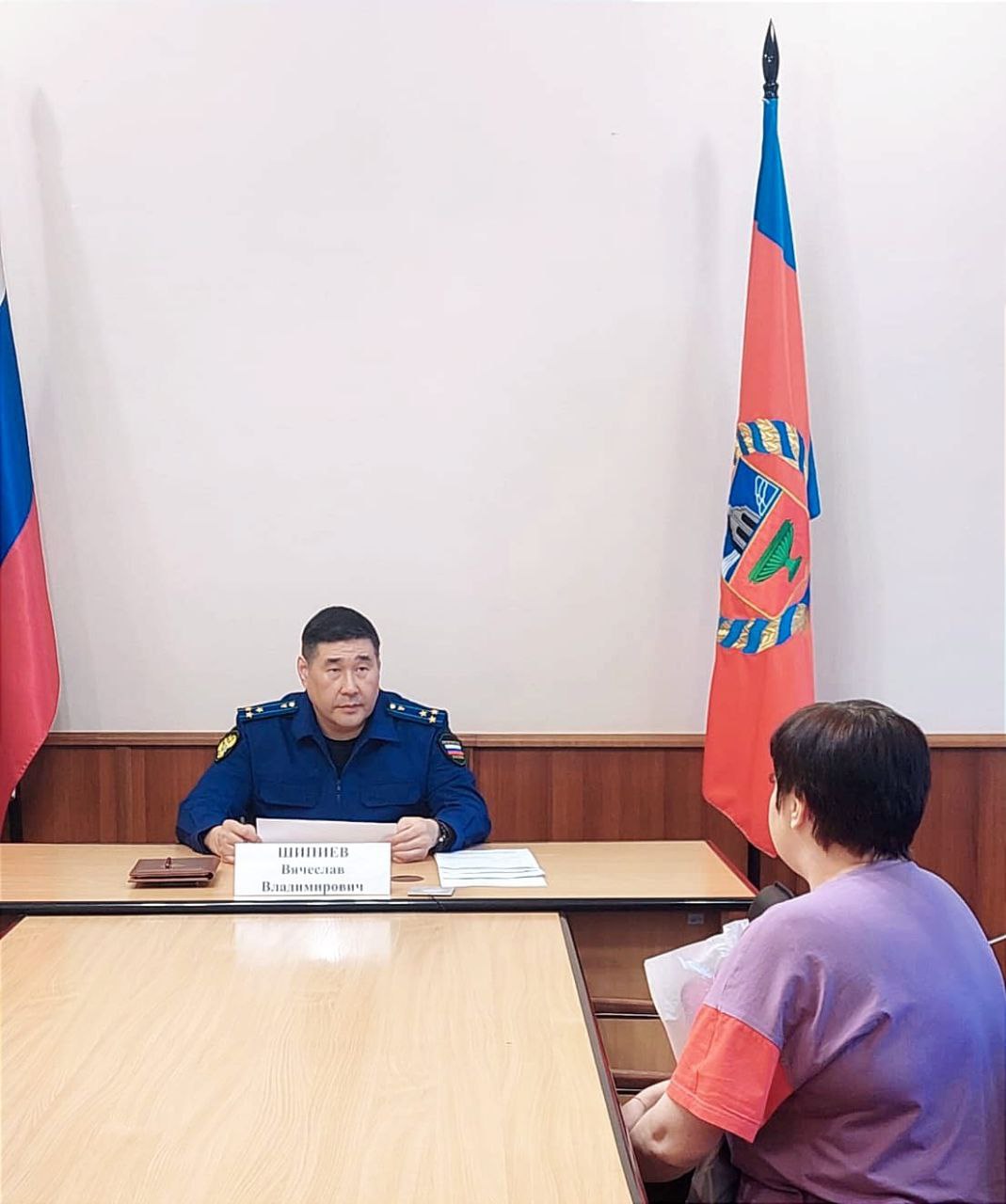Исполняющий обязанности прокурора Алтайского края Вячеслав Шипиев принял граждан в приёмной Президента Российской Федерации в регионе.