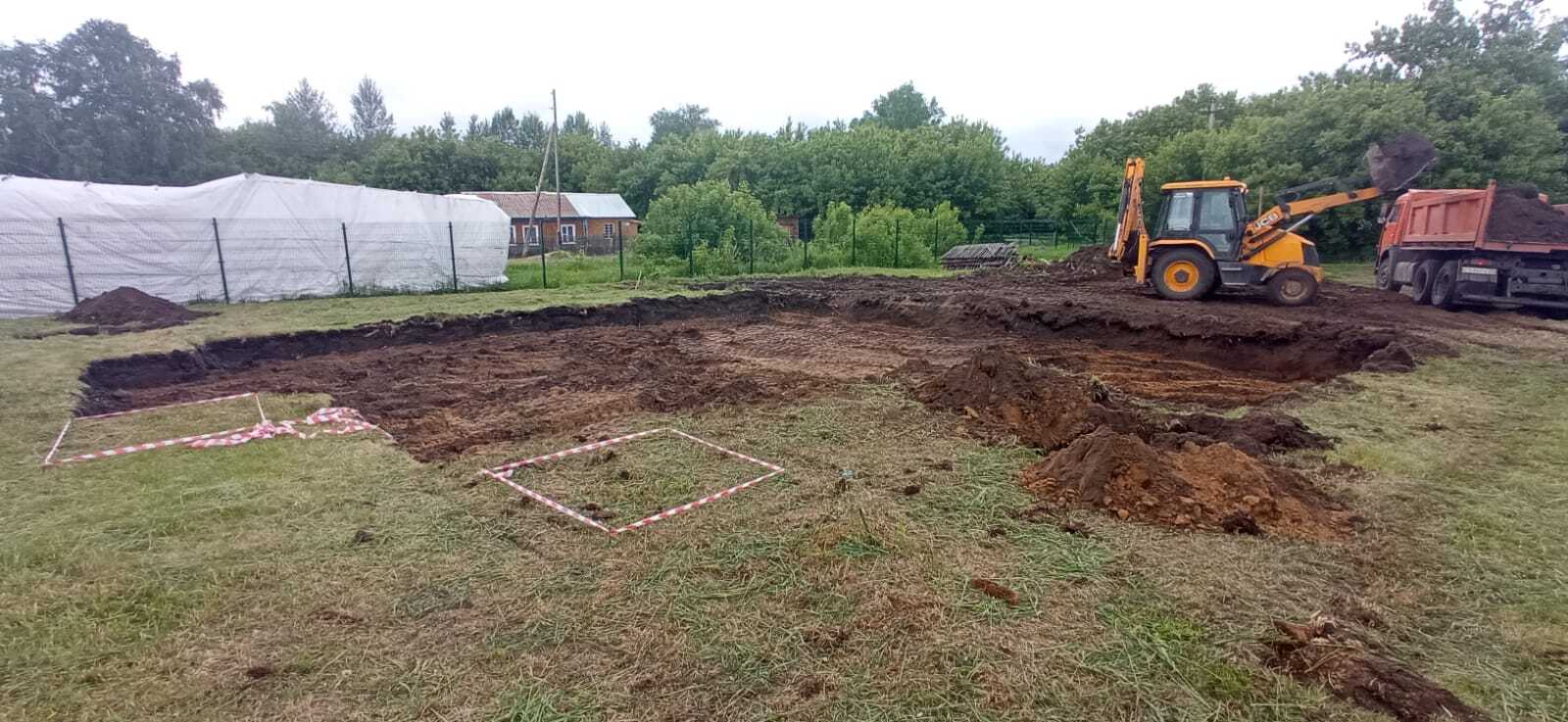 В Подойниковской школе строят новую котельную.