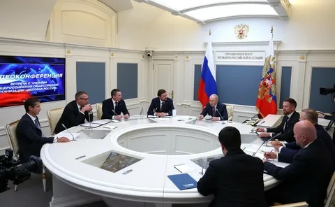 Алтайский край на ХХ Форуме «Деловой России»: диалог бизнеса и власти - основа экономического суверенитета.